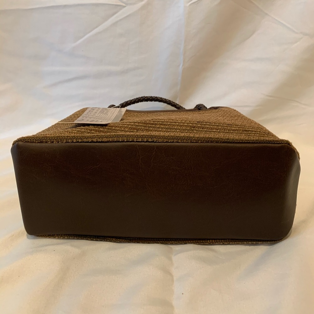 Relic Handbag - Picture 3 of 7